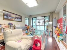 五角场CBD好位置 07年商品房 带产权车位 边套全明