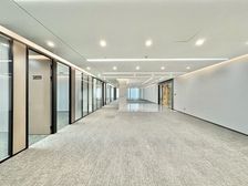 特价办公出租!寰宇汇金UCC靓景写字楼,全新精装拎包即可办公