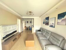 精装修带地暖 临近地铁 靠近小门 价格可撩 诚意出售 来谈!