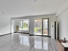 假日风景花园 洋房二楼 南北通透 位置安静