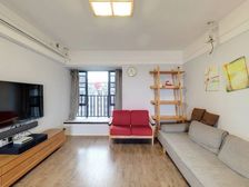 东怡新地电梯房正规3居室带独立客厅出行方便有钥匙