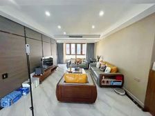 新上新上 绿地外滩 精装四房 随时用 中高楼层 拎包入住