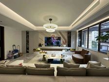 急售,世茂百万豪装上叠,上下三层,大横厅大阳台,毛呸价出售