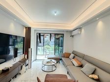 出门万民汇,香港巴士站,中海世纪荟 3房,保养好安静拎包入住