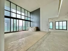 小区蕞大的复式端头户型,独门独户,3面看景观