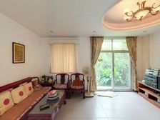 港口星晨花园4室2厅 满五简装 首层南北通透