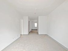 杨柳春风132万3室2厅2卫 毛坯位置好、格局超棒、现在空置