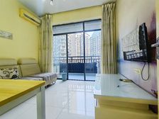 杨家坪步行街 百康年 带阳台 朝中庭不吵 正规一房安心