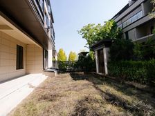 高新大铺头472平 毛坯边户别墅 位置安静 带大院子