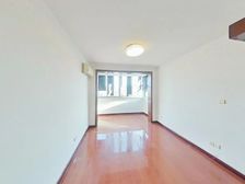 近地铁带大露台,可以做三房,满五年, ,诚意出售预约