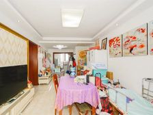 龙沟新苑 93.82平2居 南北向简装修 安静不临街