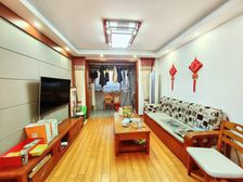 (实拍)老客户房子18年小区,停车方便。近地铁2,18号线