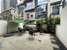 出租天府五街联排别墅 送前后花园屋顶花园 双车位 带电梯