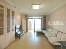 小区密度低管理好! 环境优美 车位充足,电梯中区紧邻地铁口