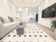 地铁口商品房!急售换房!装修全送!价格可谈,满五税少看房随时