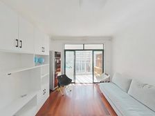 品质小区 近医院 居住密度低 临地铁 南北通透 花园位置