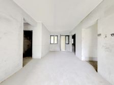 幸福汇中间楼层低密度有赠送户型方正