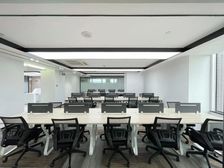 岗顶地铁口 丽柏酒店大厦带整套办公家私单位出租高层