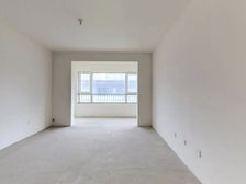 新城云樾晓院3房+南北通透+全配+位置安静+实景拍摄+急售