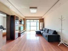 苏州河一线景观,高区全明,飞机户型!看房随时有钥匙!