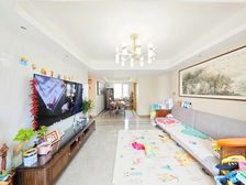 玖唐府 出行方便 精装修 商品房 南北通透 电梯房