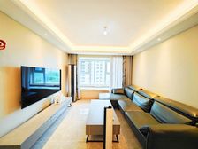 万科 物业,中间楼层 带20万家具家电 有独立车位