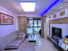 优质好房,精装修2房,送阁楼和露台,诚心卖,随时看房