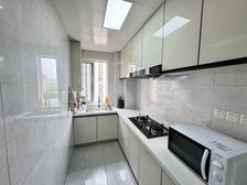 贤德名苑 73平2居 精装修 着急出售 想看更多房源请联系我