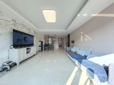 昌平新城 叠拼别墅四居 低密度 装修好 环境好 还能商量