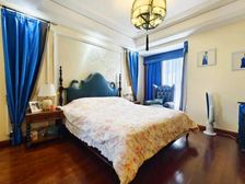 世茂新出房源,性价比很高,房东诚心出售带中央空调。随时看房