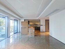 江北区 观音桥观宸雲幕A区 精装四房 诚心卖