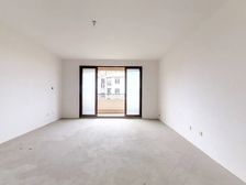 双湖板块 怡和花园 花园洋房边户 弧形大阳台 临靠别墅 安静