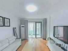 低于市场价150W,四大名园之首,全南户型,小区中心位置。