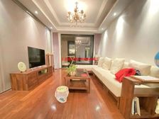 万科云间传奇 南北通飞机户型三房 带产权车位