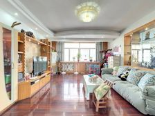 张家湾小区厅长楼东边户,好的户型 3室2厅 161平