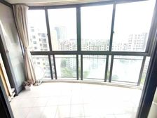 在寂静中品味,在喧闹中生活,此房深情并茂!品质小区