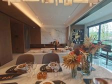 50米5号线轻轨鲁家沟站,800米商圈,800米中央公园大三