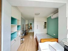 高绿化 五星文明 交通方便 生活配套全 业主诚意出售 近医院