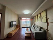 南北通透 剧家装修 房东置换诚心出售 看房随时