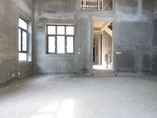 碧桂园莱蒙湖??南北通透 院子40平左右 有钥匙 随时看房