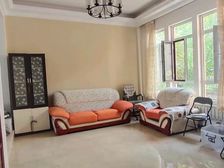 碧桂园凤凰城西区别墅 3室2厅3卫 精装修 296万元