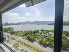 龙台 磁湖北岸一线湖景 两梯两户180平大平层 黄石最美磁湖