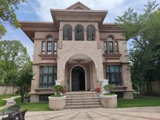 西郊大公馆:挑空大客厅,花园1560平,带电梯!业主诚意出售