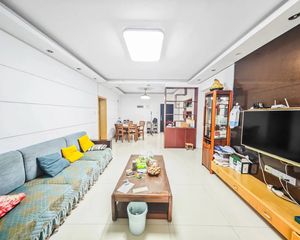 树木岭 地铁口 新城新世界三房 拎包入住 随时看房