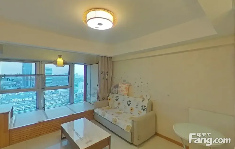 昆仑中心新出2室户，干净清爽家电全配，交通便利配套齐全