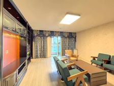 山水文园三期 顶层复式 观湖景