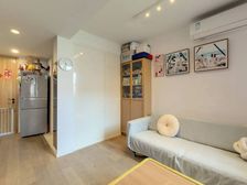 高兴花园二/三/四街坊南朝向2居1卫带有花园靠谱出售