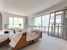 世茂璀璨珑园下沉式别墅,带大院子,户型佳,改造空间大。