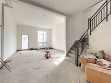 高新区,世茂红墅湾,联排别墅,毛坯带院子,紧靠祥茂河湿地公园