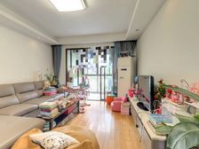 同盛嘉园 房子满五,房东诚意出售,户型正气